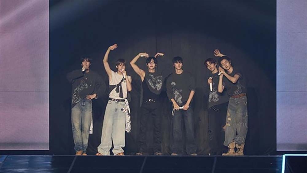 Nhóm nhạc nam K-pop RIIZE biểu diễn trong đêm diễn cuối cùng tại Seoul thuộc tour diễn “RIIZING LOUD” tại KSPO Dome. (Ảnh: SM Entertainment)