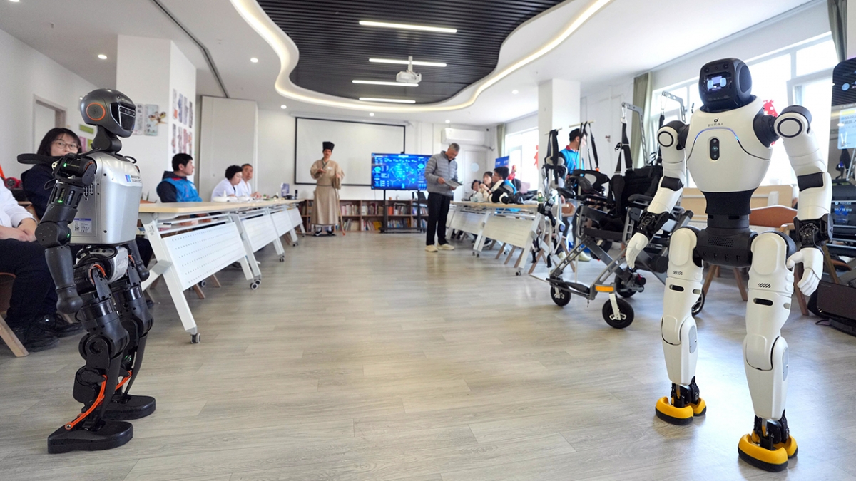 Trạm robot chăm sóc người cao tuổi thông minh ở Beijing E-Town - Ảnh: Bắc Kinh nhật báo