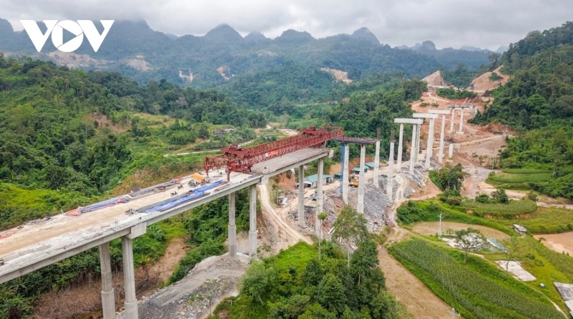 Khi vốn đầu tư công được giải ngân nhanh và hiệu quả sẽ tạo hiệu ứng lan tỏa mạnh tới nhiều lĩnh vực