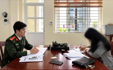 Bà Đ.T.L, sinh năm 1991, trú tại xã Tiên Lữ, tỉnh Phú Thọ bị triệu tập tại Cơ quan An ninh PA03