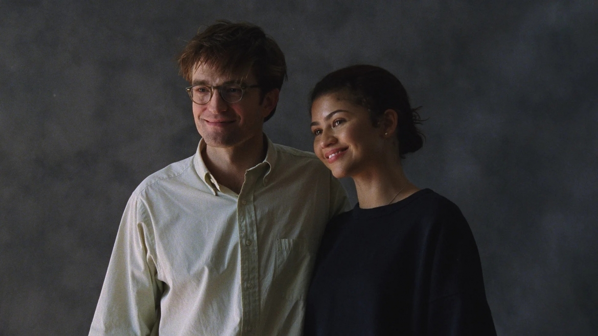 "The Drama" được xem là một trong những dự án đáng mong đợi nhất khi quy tụ hai ngôi sao Zendaya và Robert Pattinson. Nguồn: A24
