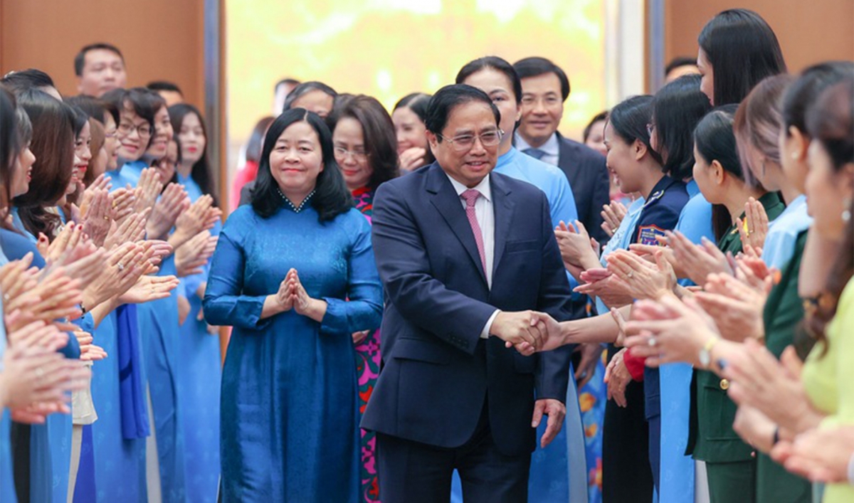 Thủ tướng Phạm Minh Chính khẳng định, phụ nữ Việt Nam đang ngày càng phát triển về mọi mặt, khẳng định vai trò, vị thế, sự đóng góp quan trọng trên tất cả các lĩnh vực