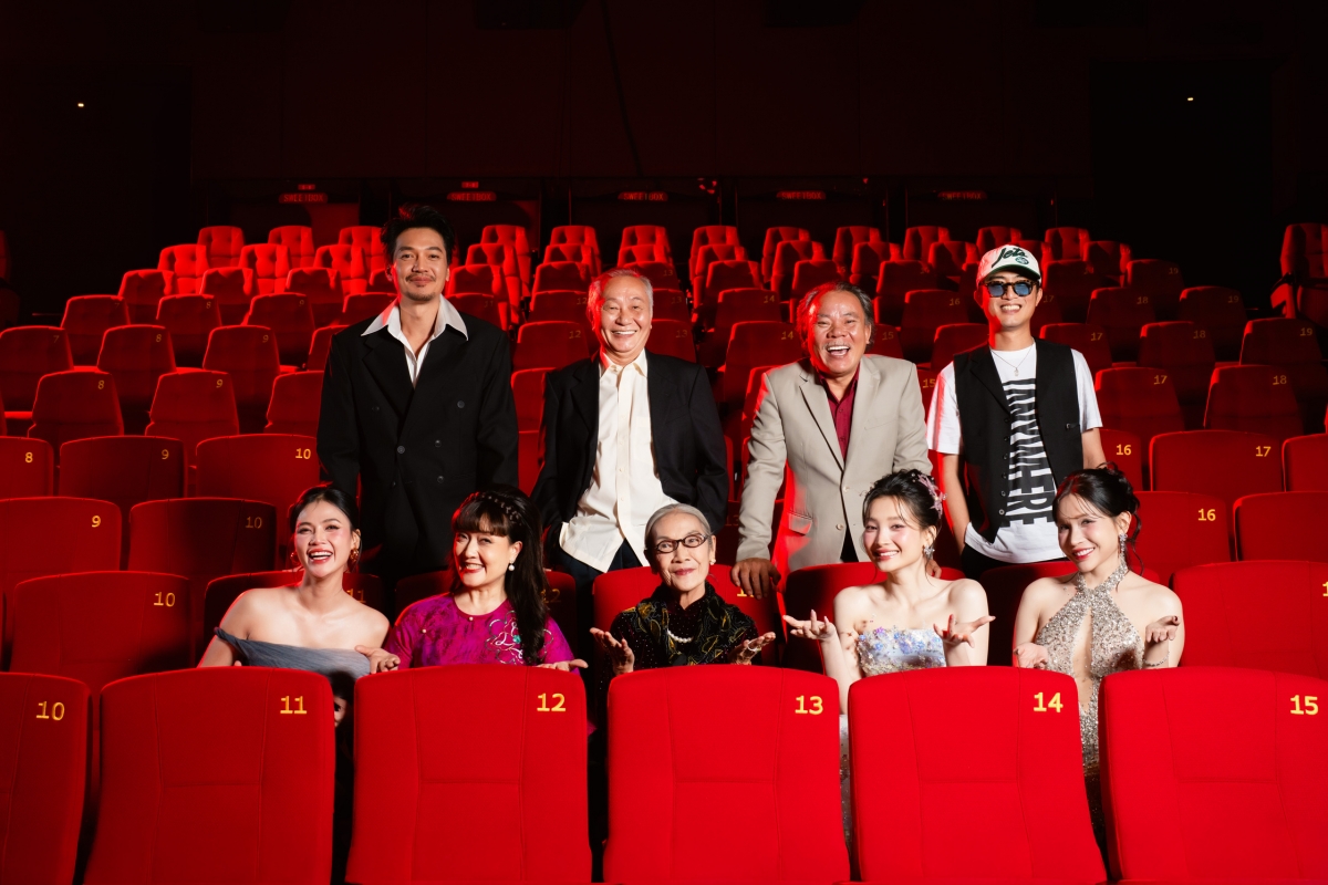 Đoàn làm phim và dàn diễn viên Quỷ nhập tràng 2