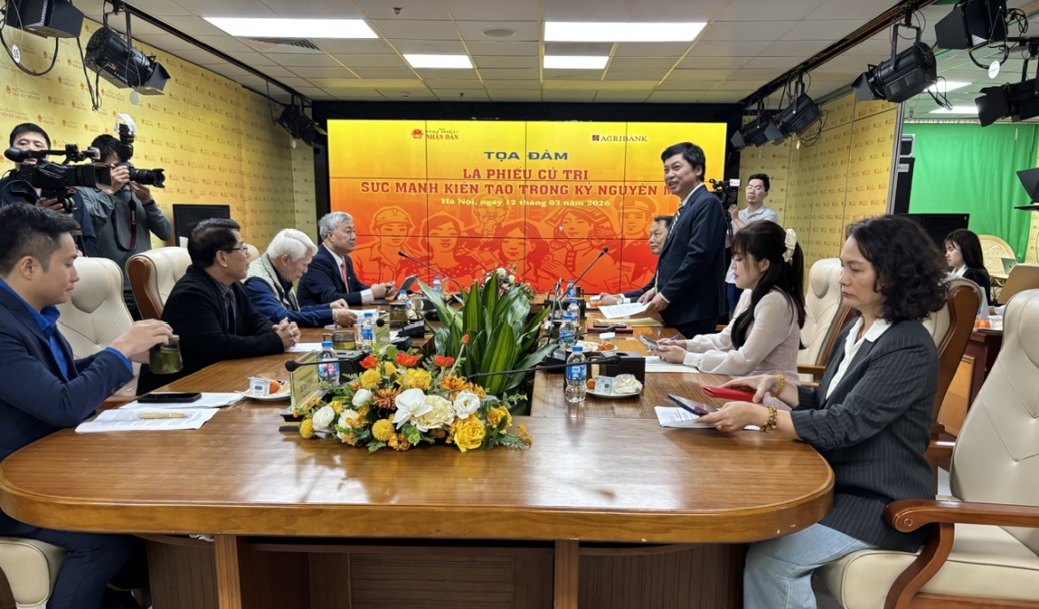 Toàn cảnh tọa đàm.