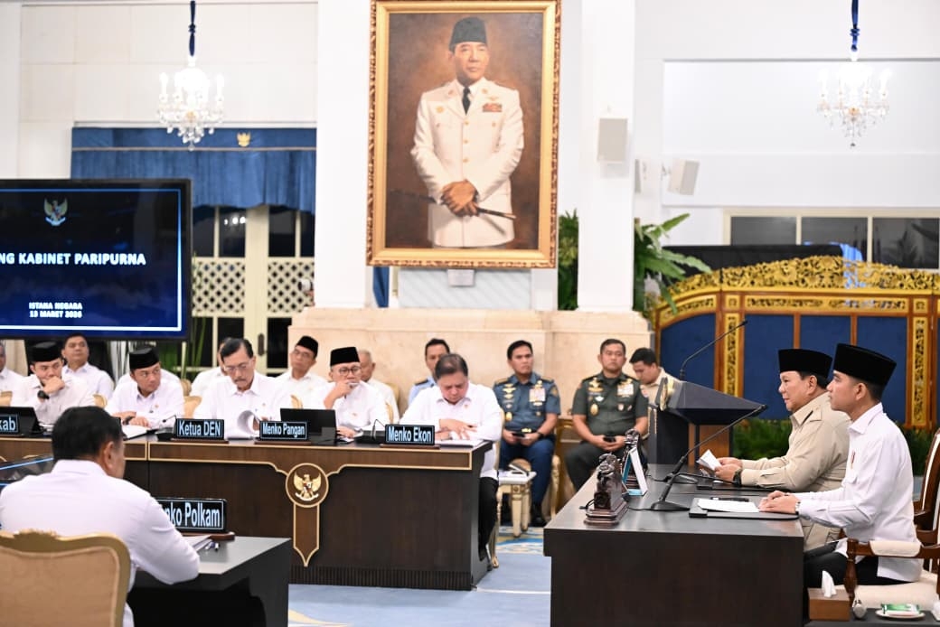 Tổng thống Prabowo chủ trì phiên họp toàn thể Nội các hôm 13/3.