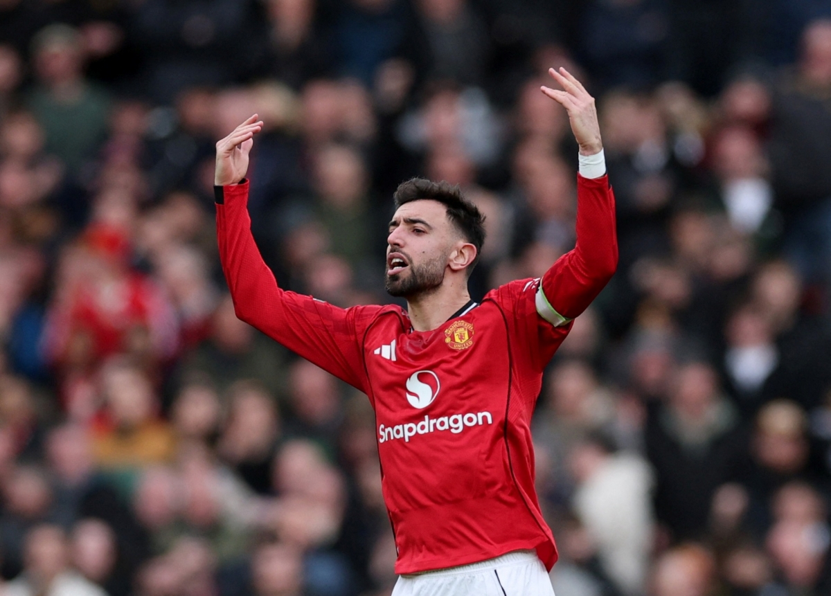 MU đã quân bình tỷ số và đang có lợi thế chơi hơn người (Ảnh: Reuters)