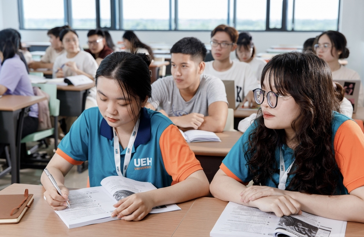 Thông tư mới được ban hành nhằm đổi mới căn bản công tác kiểm định chất lượng, chuyển từ cách tiếp cận “đạt chuẩn” sang “cải tiến chất lượng liên tục (Ảnh minh họa)