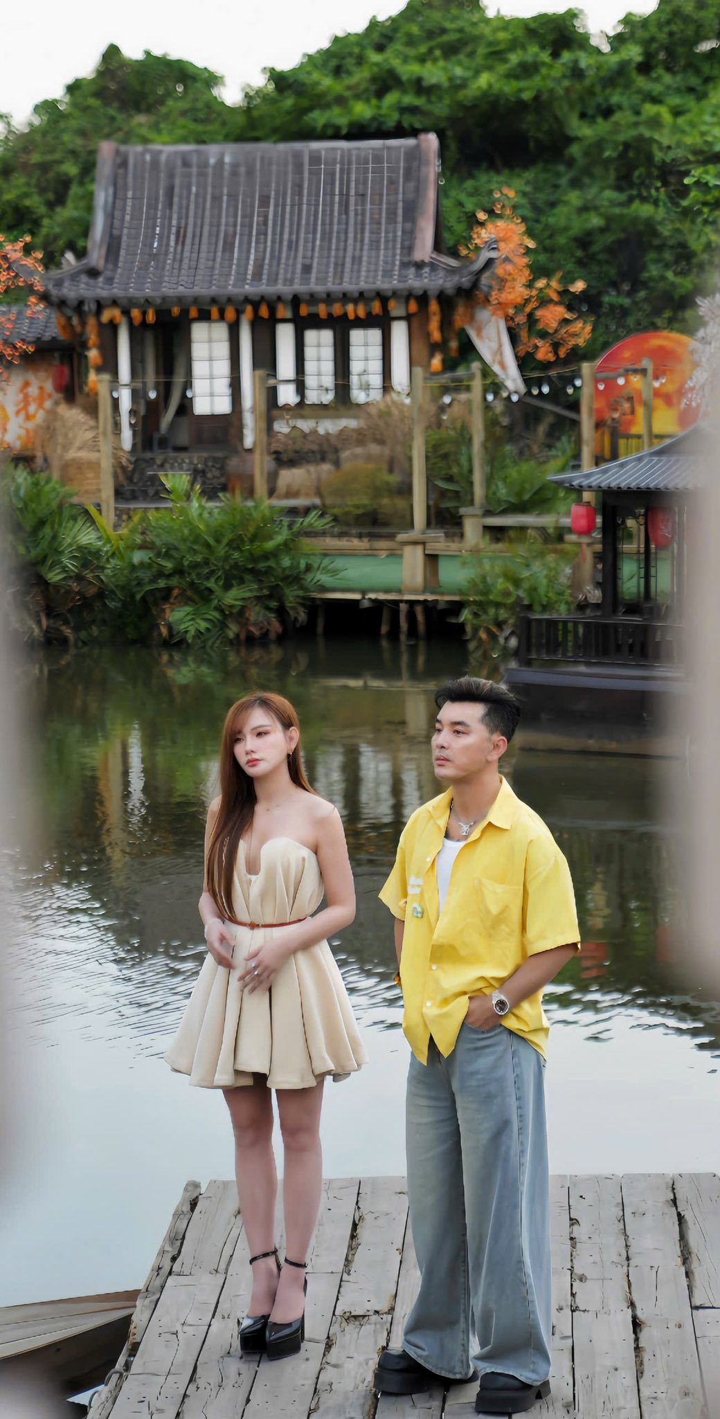 Ưng Hoàng Phúc chính thức trở lại với sản phẩm âm nhạc “Chốn tim mình nương náu” kết hợp cùng Thu Thủy, đánh dấu cột mốc mới sau gần 25 năm kể từ bản hit gắn liền với tên tuổi anh.