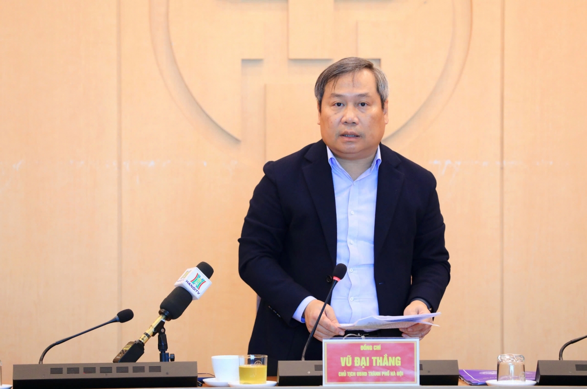 Chủ tịch UBND thành phố Hà Nội Vũ Đại Thắng phát biểu chỉ đạo tại phiên họp.