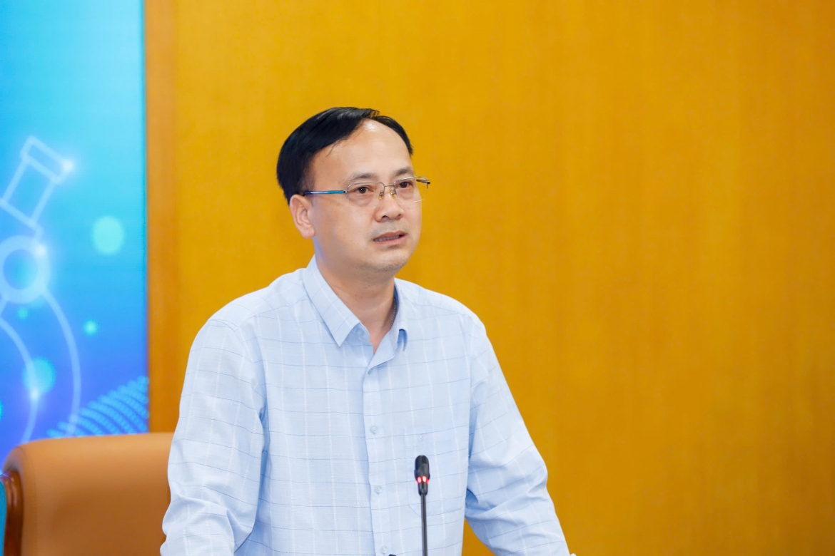 Phó Cục trưởng Cục Chăn nuôi và Thú y Phan Quang Minh