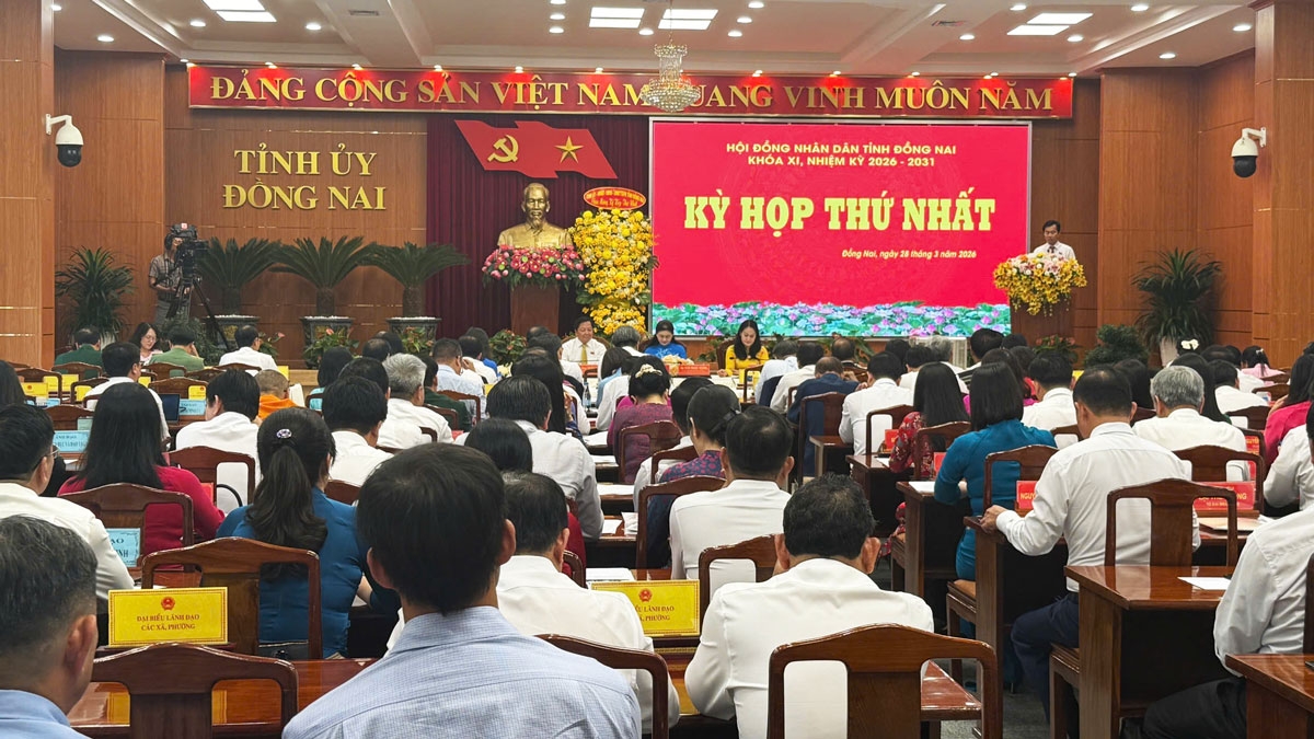 Toàn cảnh kỳ họp 