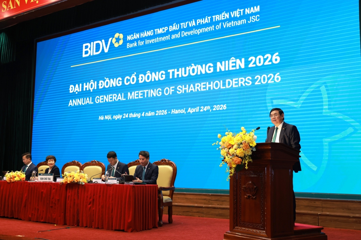 Ông Phan Đức Tú, Chủ tịch HĐQT chia sẻ tại sự kiện