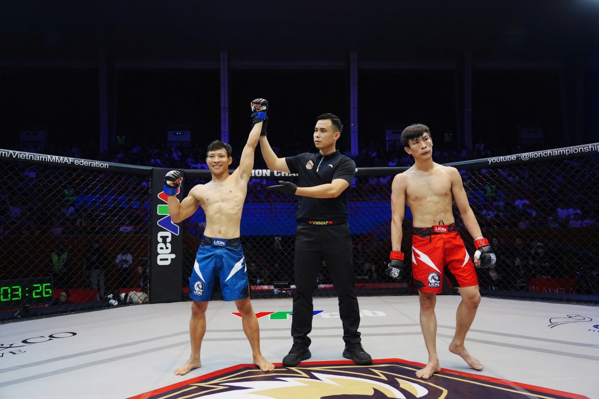 Theo lịch trình ban đầu, sự kiện này có 9 trận đấu nhưng màn so tài giữa Harry Smith và Nguyễn Trung Hải đã không thể diễn ra do võ sĩ người Anh quá cân trong buổi cân thử trước sự kiện. 