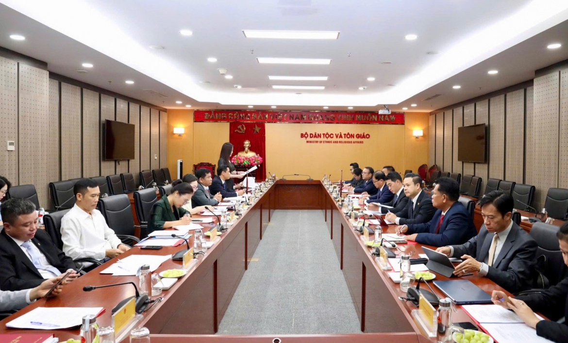 Khung cảnh hội đàm. Ảnh Thuần Linh