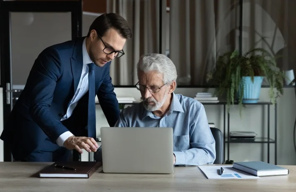 Kinh nghiệm không còn là lá chắn trước làn sóng AI