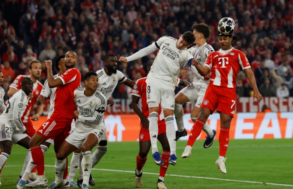 Real Madrid đang gặp khó khăn trước Bayern (Ảnh: Reuters).