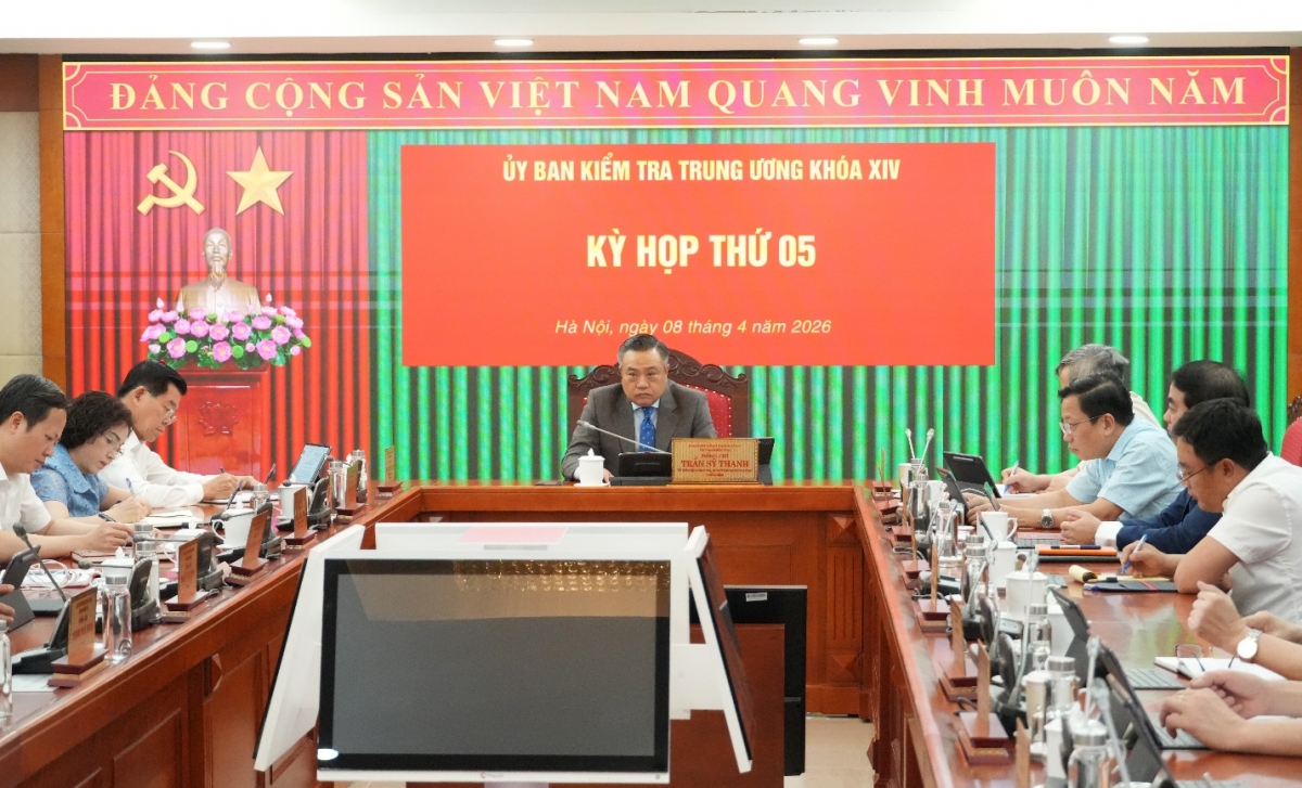 Quang cảnh kỳ họp