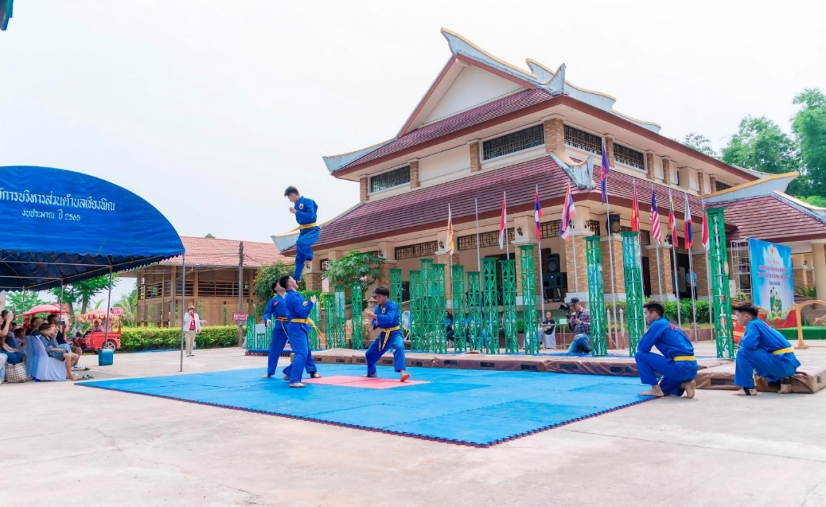 Hào khí Việt Vovinam - Việt võ đạo vang lên tại Khu di tích Chủ tịch Hồ Chí Minh (Udon Thani)