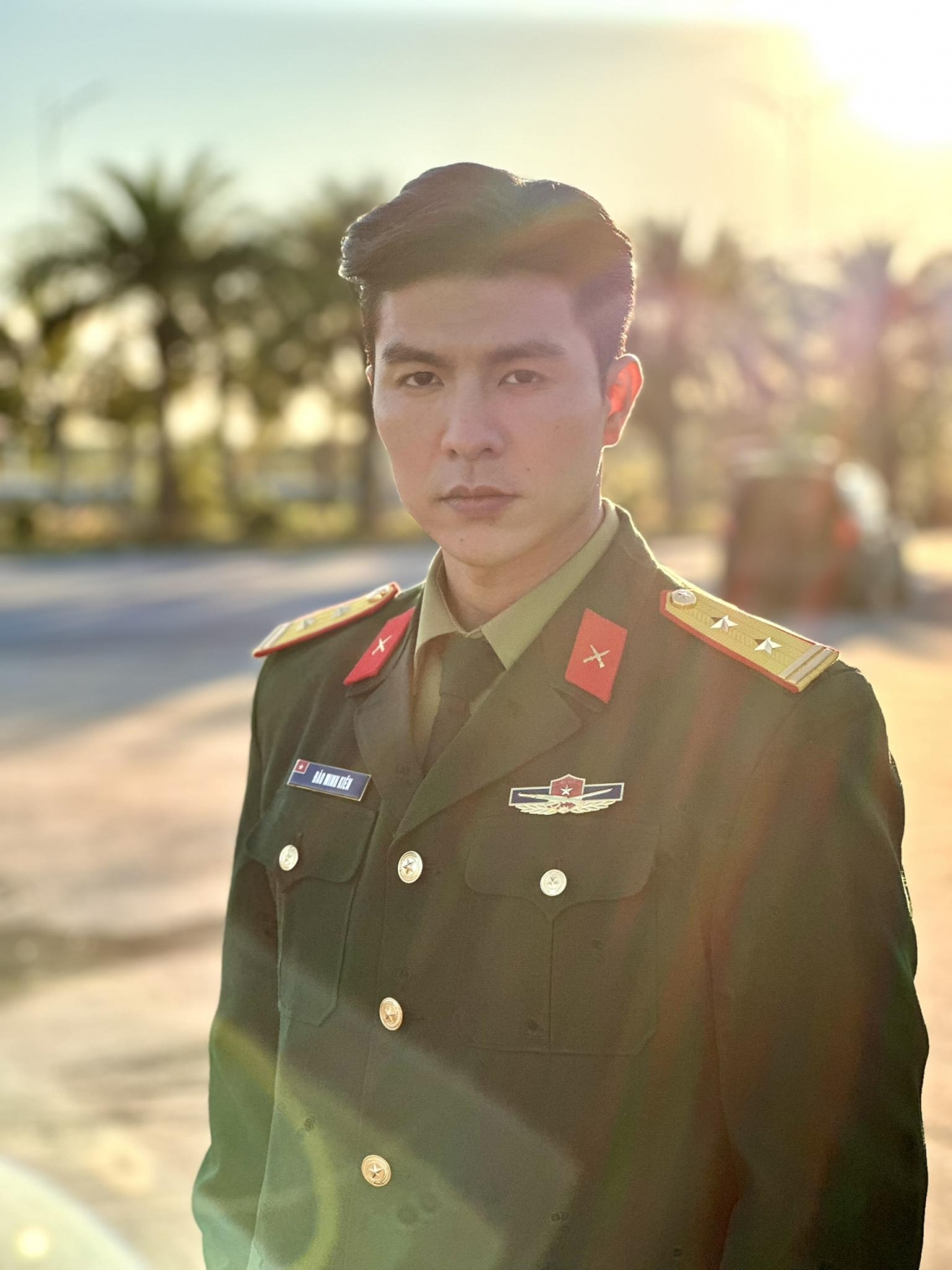 Steven Nguyễn vào vai Trung tá Đào Minh Kiên trong "Không giới hạn". Ảnh: FBNV