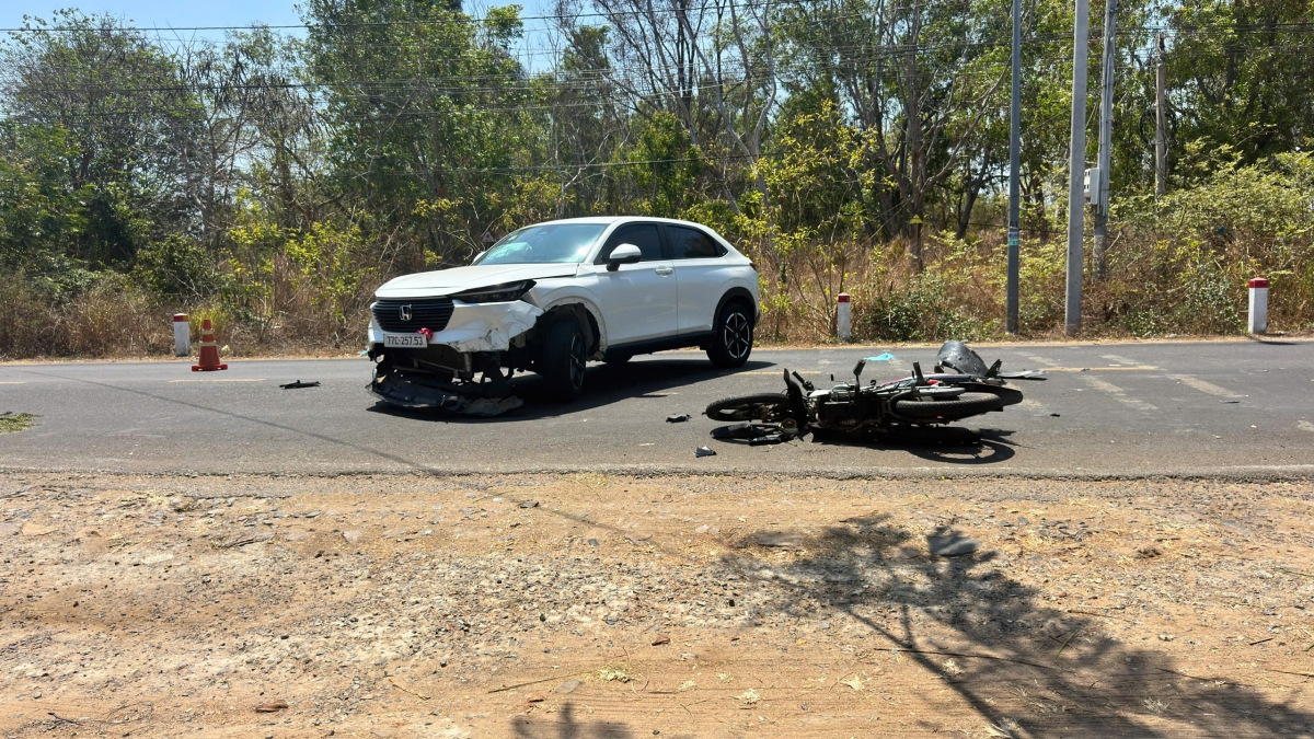 Hiện trường vụ tai nạn. Ảnh: B.H