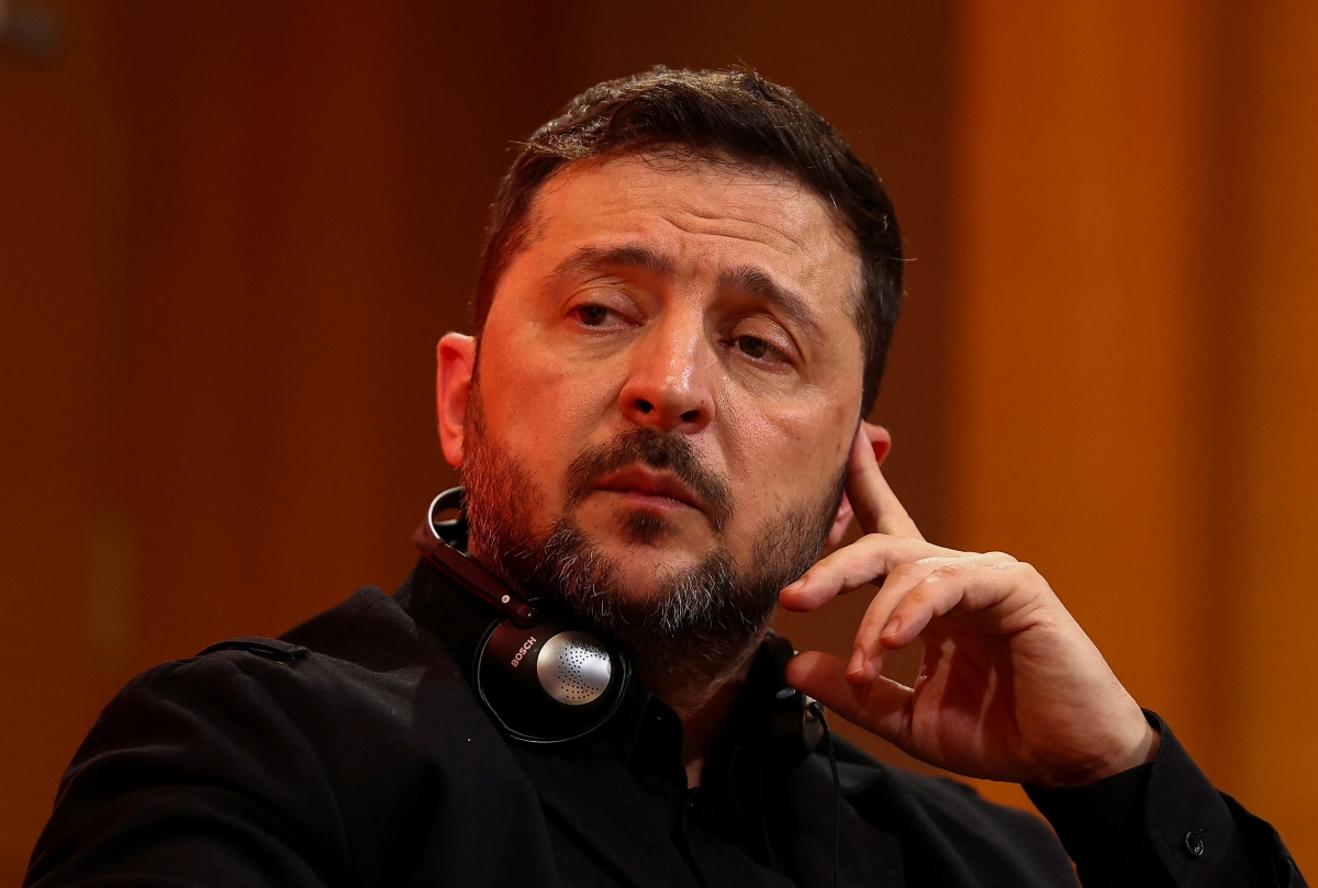 Tổng thống Volodymyr Zelensky tuyên bố nước này sẽ tôn trọng lệnh ngừng bắn