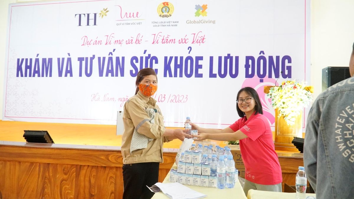 Thông qua Quỹ Vì tầm vóc Việt, Tập đoàn TH tích cực đồng hành cùng ngành y trong nhiều hoạt động chăm sóc sức khỏe cộng đồng bằng những chương trình thiết thực