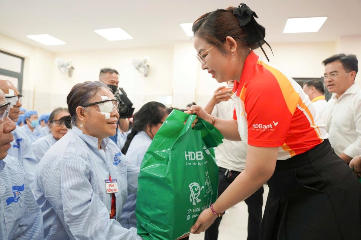 Sắp tới, HDBank sẽ tiếp tục cùng Hội Bảo trợ Bệnh nhân nghèo TP.HCM triển khai nhiều ca phẫu thuật mắt trong năm 2026 tại nhiều địa phương khác trên cả nước