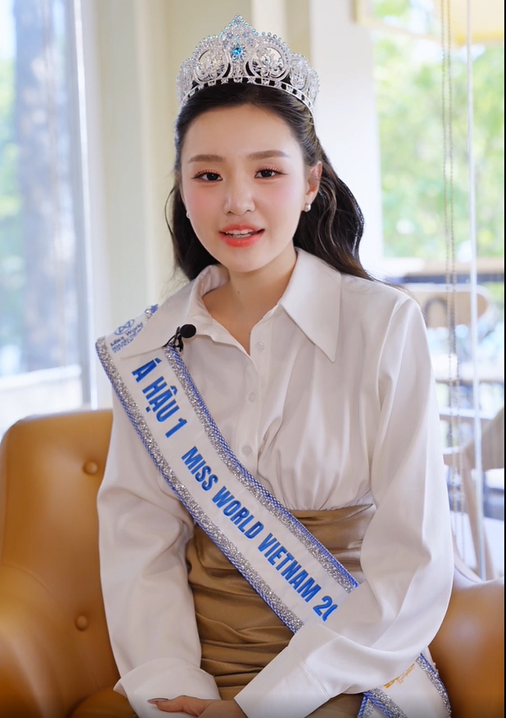 Á hậu Khánh Như: "Tôi từng không dám chia sẻ thất bại với bố mẹ".