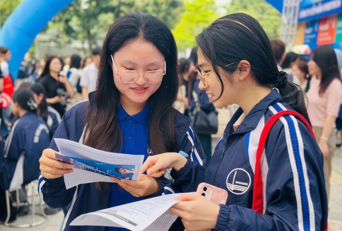Việc sinh viên ra trường thất nghiệp hoặc phải làm trái ngành được đào tạo, nguyên nhân đầu tiên là do thị trường lao động không tạo đủ việc làm. Ảnh: vietnamnet.vn