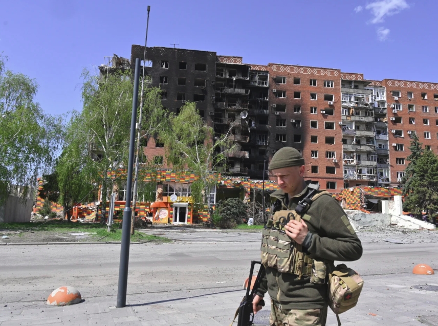 Binh sỹ Ukraine tại Pokrovsk. Ảnh: AP