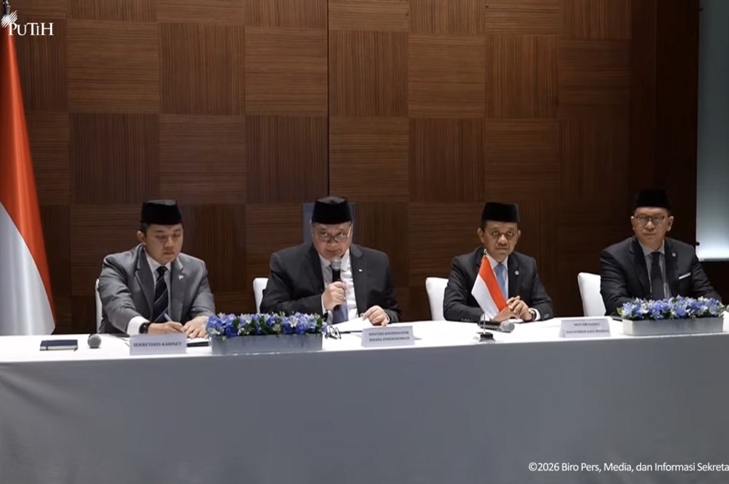 Bộ Điều phối Kinh tế Indonesia  họp báo trực tuyến về các chính sách tiết kiệm năng lượng- Văn phòng báo chí Tổng thống
