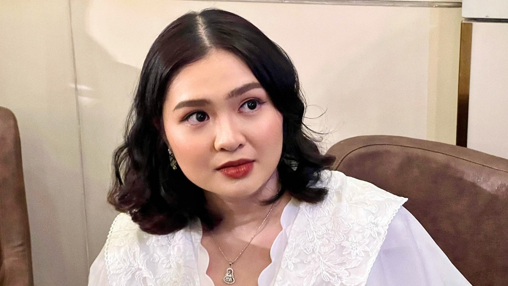 Gia đình ca sĩ Thiện Nhân cầu cứu, nói mất liên lạc với ca sĩ khoảng 2 tháng nay. Minh Phương, quản lý Thiện Nhân đã thay mặt cô phản hồi tình trạng sức khỏe, cuộc sống hiện tại: “Thiện Nhân vẫn khỏe và bận tu tập”.