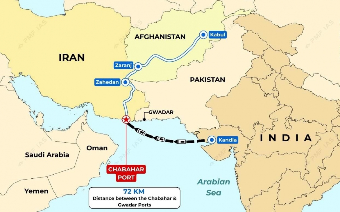 Eo biển Hormuz và vịnh Oman, nơi hải quân và không quân Mỹ phối hợp thực hiện phong tỏa hàng hải đối với Iran. Đồ họa: Pmf Ias.