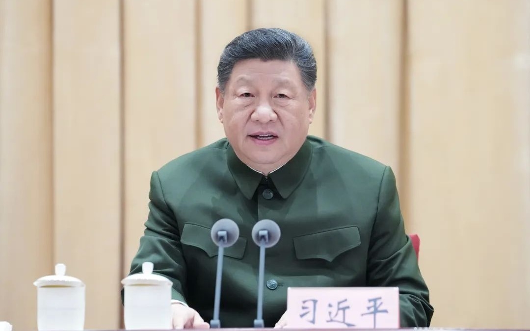 Chủ tịch Trung Quốc Tập Cận Bình phát biểu tại lễ khai giảng lớp huấn luyện đầu tiên dành cho cán bộ quân đội cấp cao ngày 8/4. Ảnh: Báo Quân giải phóng.