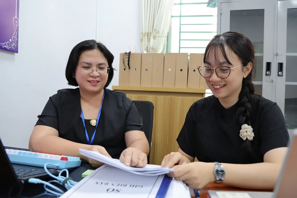 Bộ Nội vụ đề xuất cách tính lương cơ sở, lương hưu và phụ cấp từ 1/7 đối với cán bộ, công chức, viên chức... Ảnh: LÊ THOA
