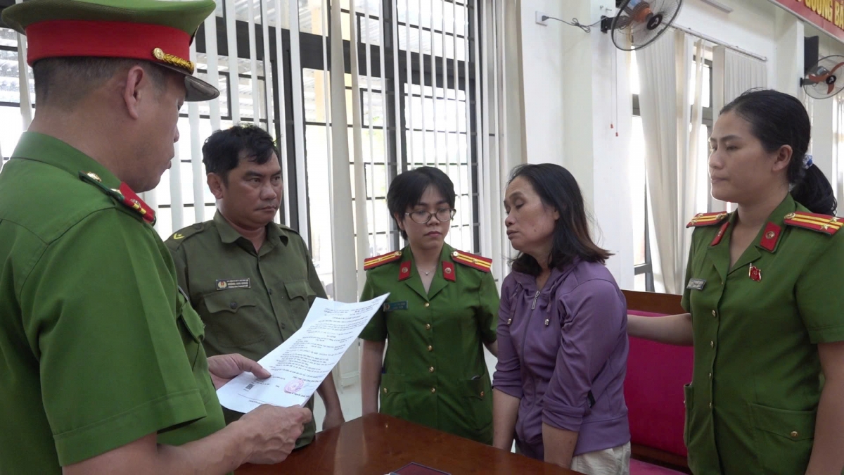 Cơ quan Cảnh sát điều tra (CSĐT) Công an TP Đà Nẵng khởi tố vụ án, khởi tố bị can, thực hiện lệnh bắt bị can để tạm giam đối với Cao Thị Bé