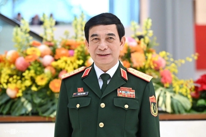 Phó Thủ tướng Chính phủ Phan Văn Giang, Ủy viên Ban Thường vụ Đảng ủy Chính phủ