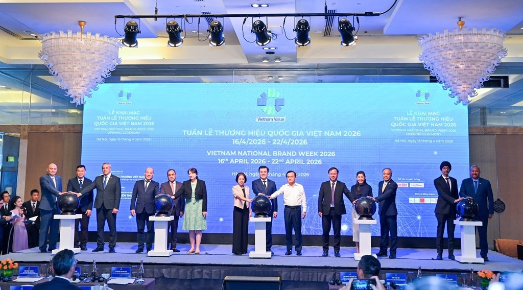 Các đại biểu thực hiện nghi thức khai mạc Tuần lễ Thương hiệu quốc gia 2026. (Ảnh: Bnews/vnanet.vn)