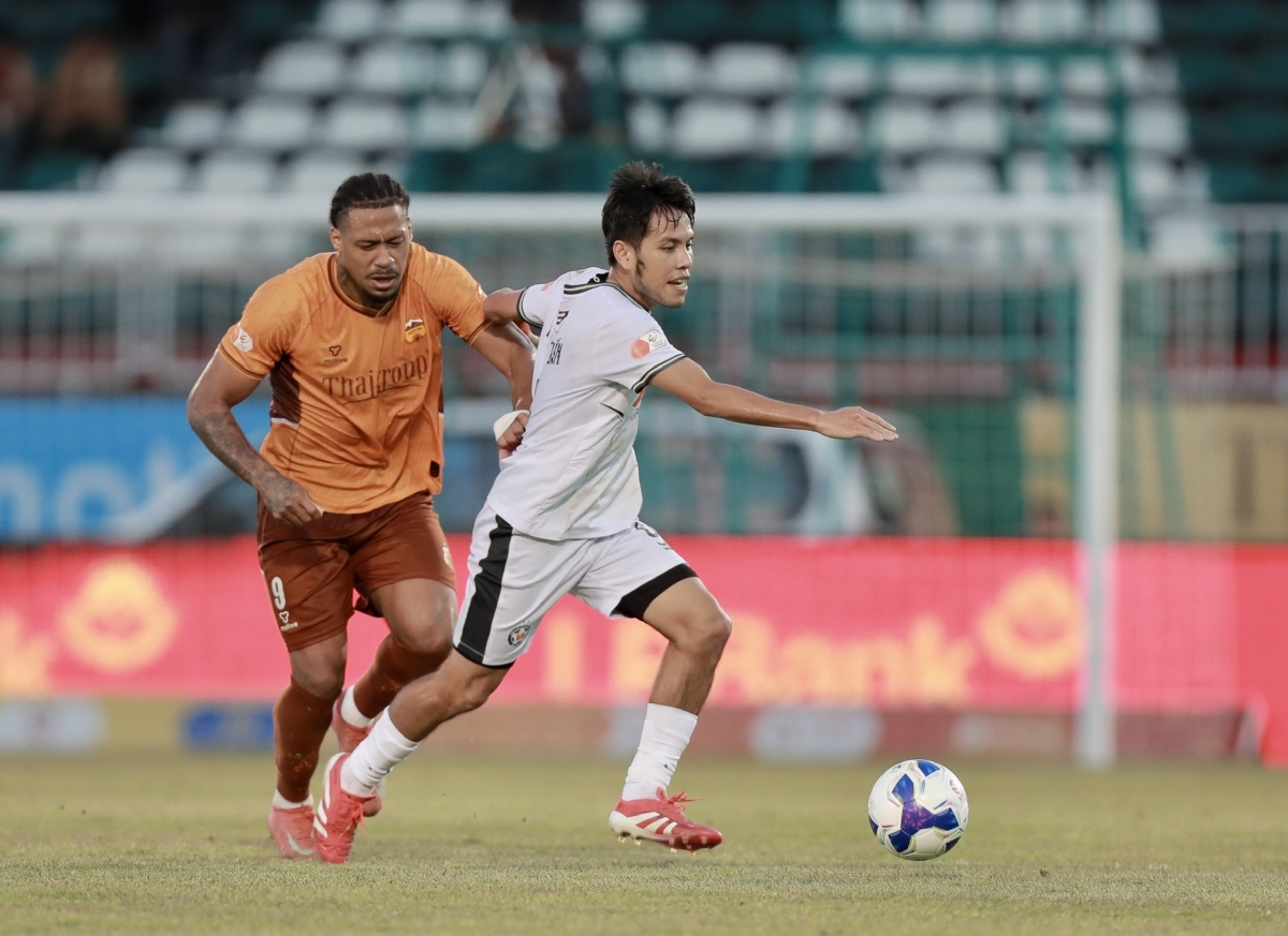 Gabriel Da Conceicao trong màu áo HAGL. (Ảnh: VPF). 