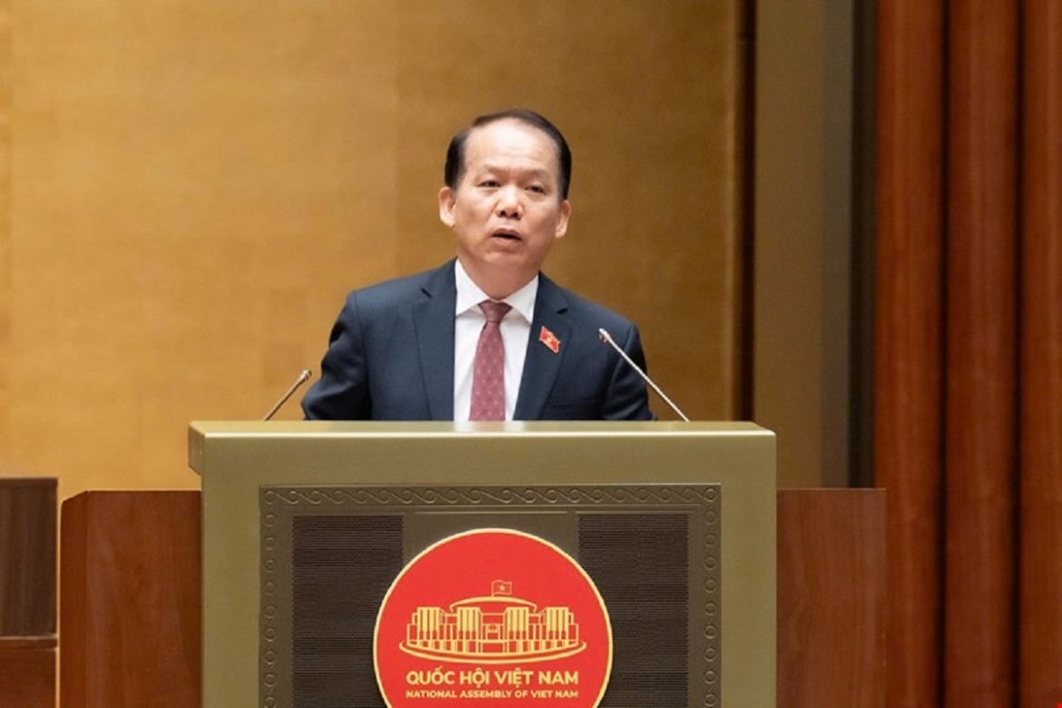 Bộ trưởng Bộ Tư pháp Hoàng Thanh Tùng