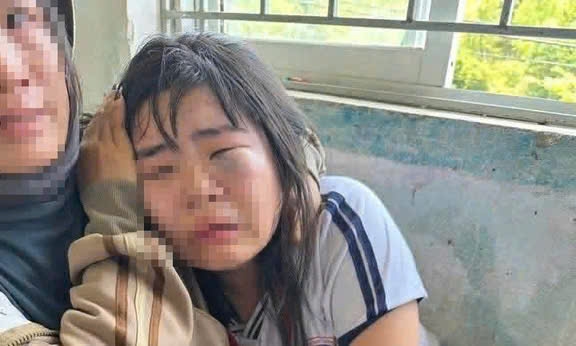 Em Dương Thị Khánh B.