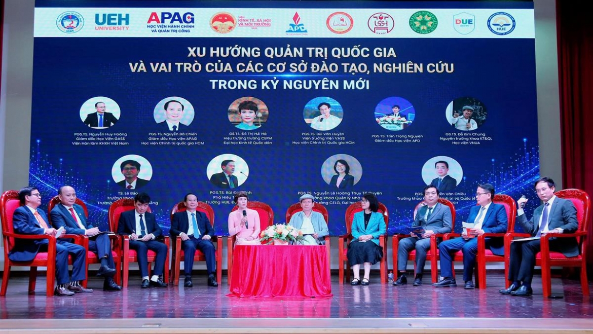 Các chuyên gia, nhà khoa học trao đổi tại diễn đàn. (Ảnh: Đức Mạnh)