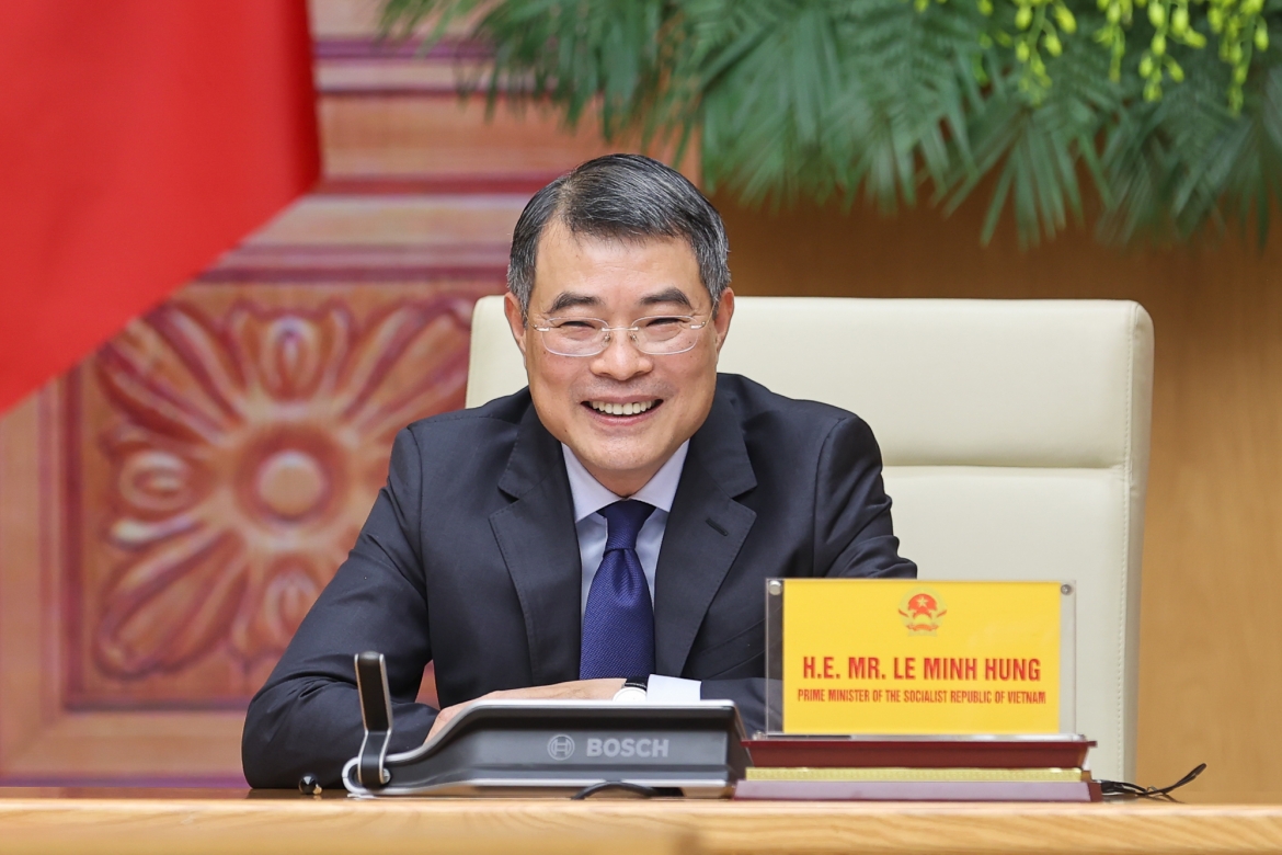 Thủ tướng Lê Minh Hưng tham dự Hội nghị Thượng đỉnh trực tuyến Cộng đồng phát thải ròng bằng 0 châu Á (AZEC) mở rộng về tự chủ năng lượng do Thủ tướng Nhật Bản Takaichi Sanae chủ trì. (Ảnh: VGP)