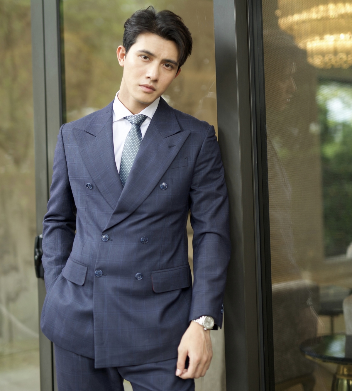 Trong phim, Trần Ngọc Vàng vào vai Phan Minh – một thiếu gia điềm đạm, ấm áp, luôn đối xử chân thành với những người xung quanh. Dù có tham vọng điều hành công ty, nhân vật này vẫn lựa chọn cạnh tranh công bằng với Triệu Phú thay vì dùng thủ đoạn. Chính hình tượng hiền lành, tử tế này giúp Phan Minh trở thành mẫu nhân vật được nhiều khán giả nữ yêu thích.