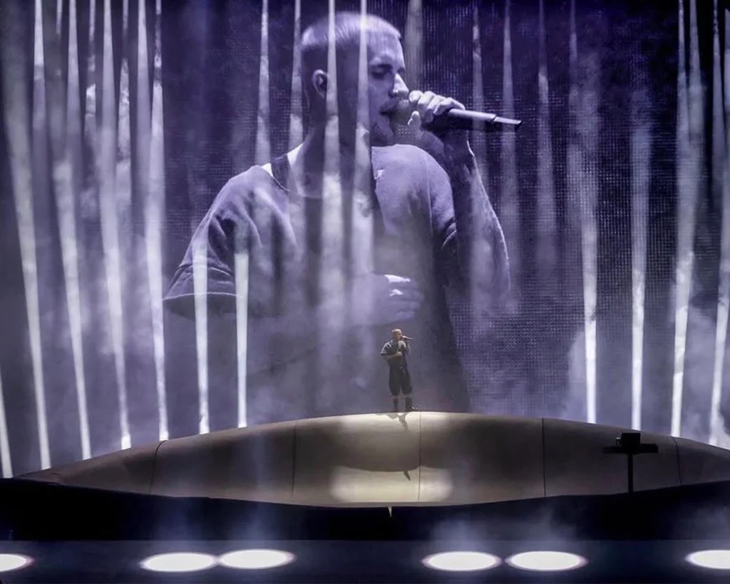 Justin Bieber lập kỷ lục nghệ sĩ có cát-xê cao nhất lịch sử Coachella 2026 với hơn 10 triệu USD cho hai đêm diễn.