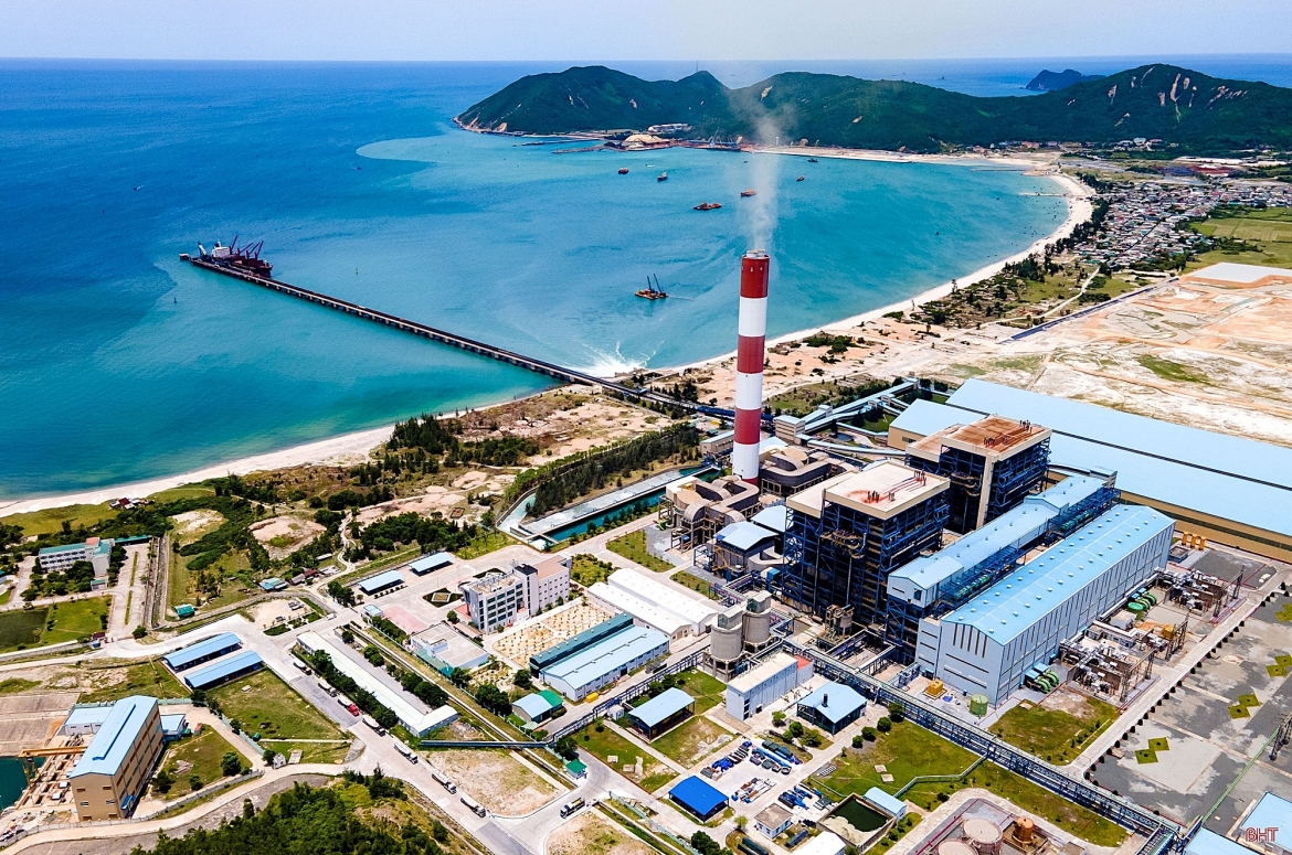 Một góc Khu kinh tế Vũng Áng từ trên cao.