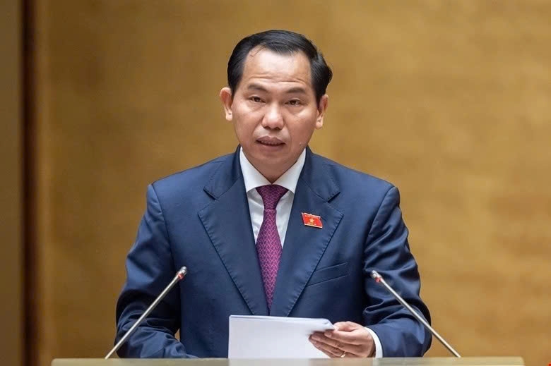 Tổng thư ký Quốc hội, Chủ nhiệm Văn phòng Quốc hội Lê Quang Mạnh.