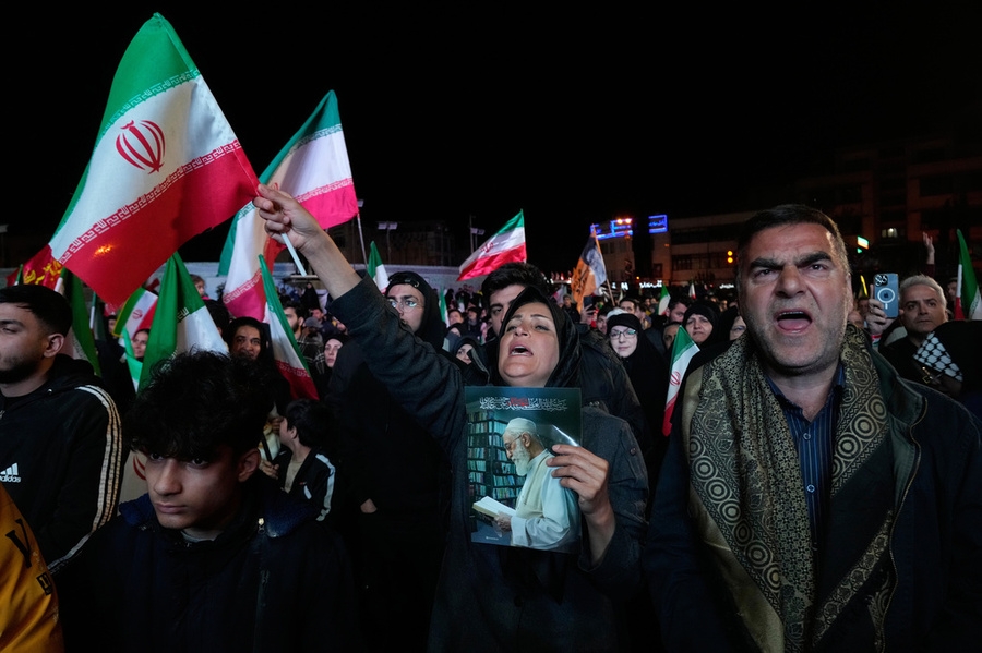 Truyền thông nhà nước Iran cho biết các cuộc đàm phán với Mỹ sẽ được tổ chức tại Islamabad, thủ đô của Pakistan vào ngày 10/4 và có thể kéo dài để hoàn thiện các chi tiết của một thỏa thuận.