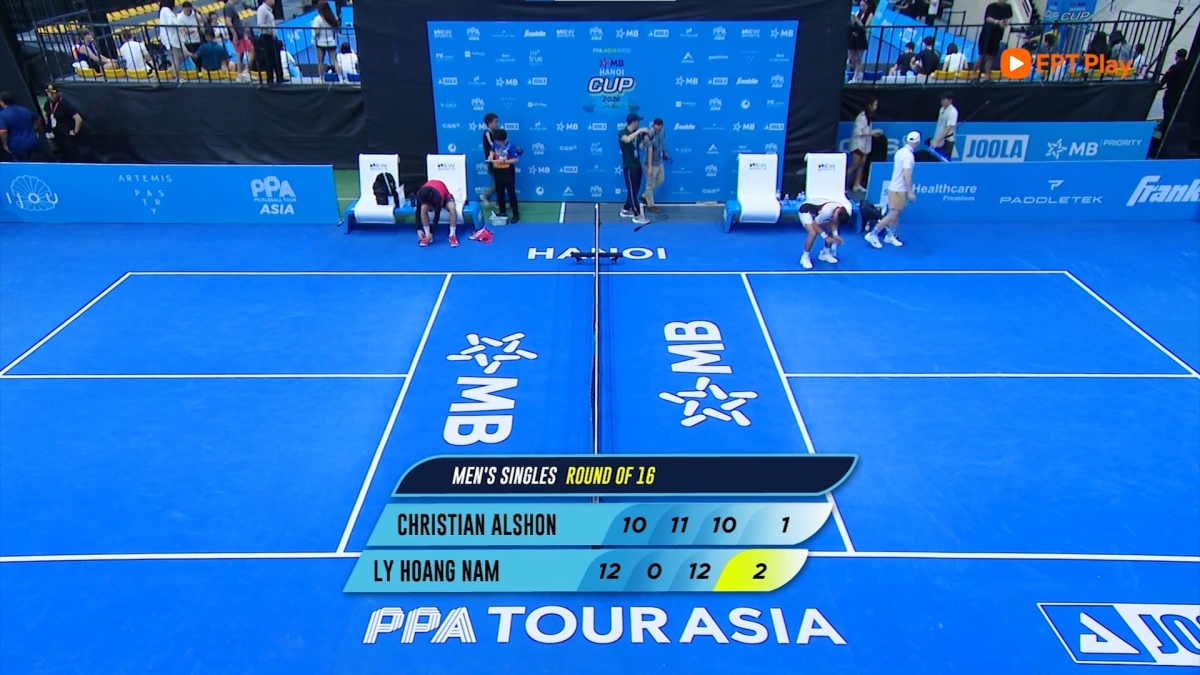 Lý Hoàng Nam đánh bại Christian Alshon.