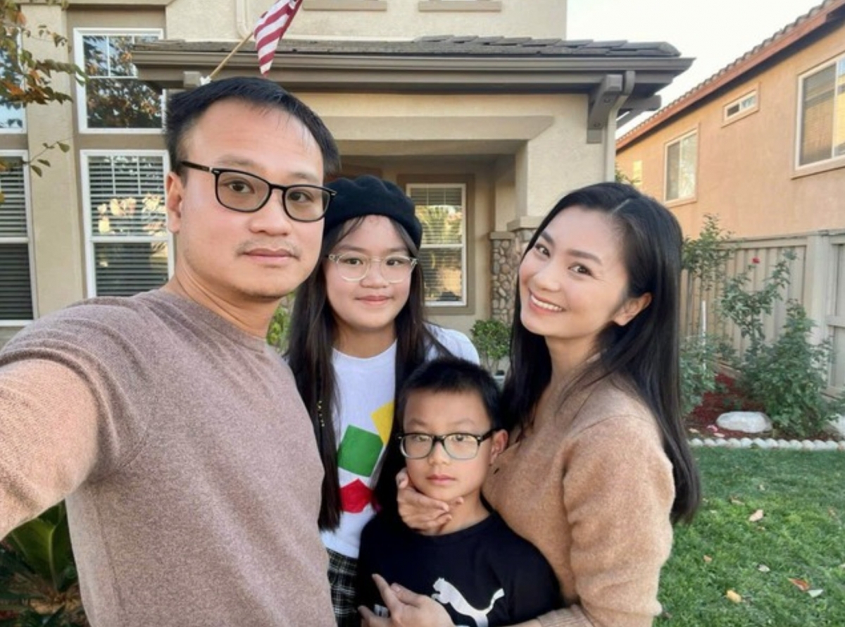 Gia đình của Diệu Hương sống trong căn biệt thự sân vườn khá rộng rãi ở Mỹ.